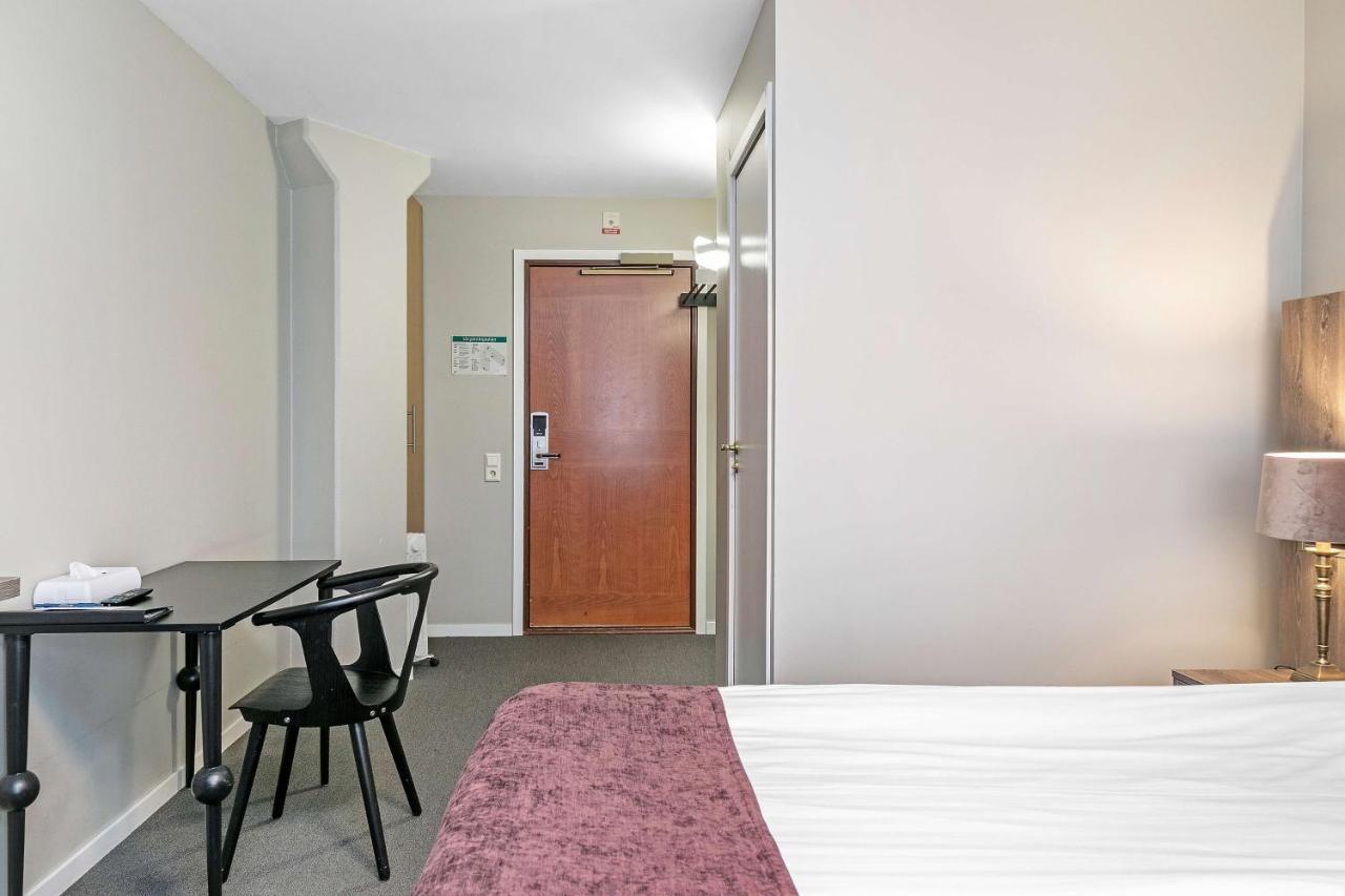 Best Western Ta Inn Hotel Вестерос Екстер'єр фото