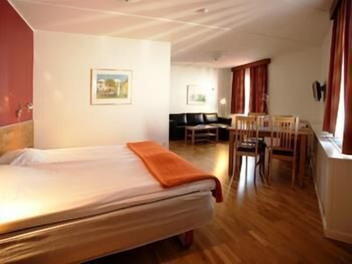 Best Western Ta Inn Hotel Вестерос Екстер'єр фото